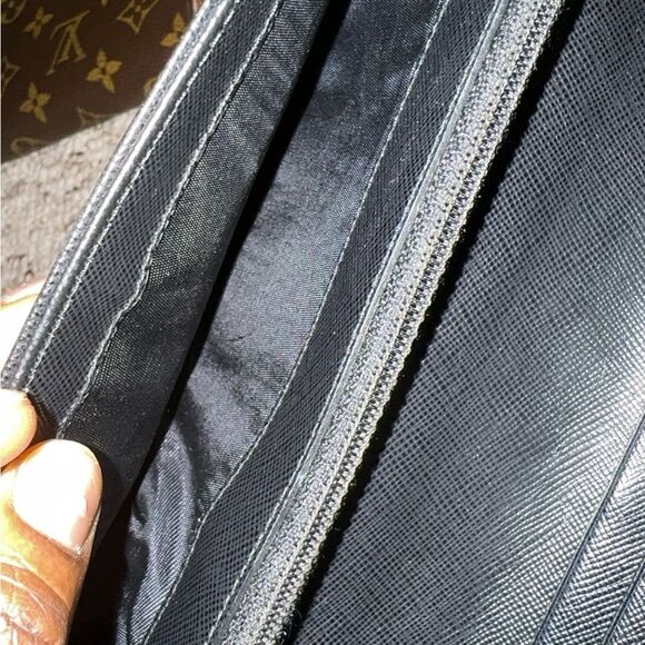 Authentic Prada Wallet - Picture 4 of 6